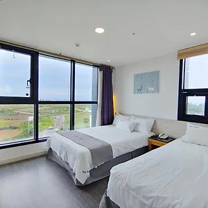 Hotel Sky